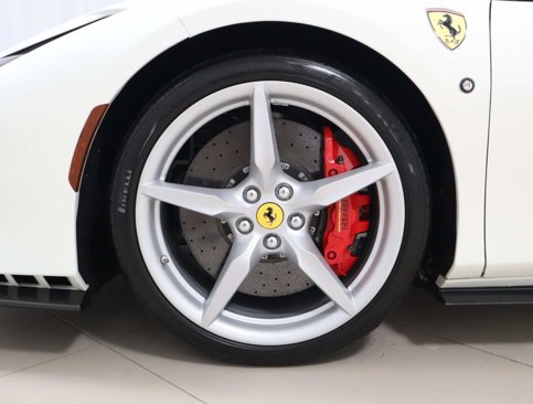 Certified 2022 Ferrari F8 Tributo image 22