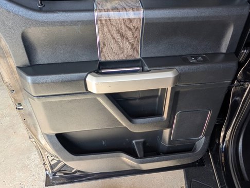 Used 2019 Ford F250 Lariat image 17