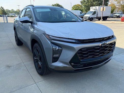 New 2026 Chevrolet Trax ACTIV w/ Driver Confidence Package image 2