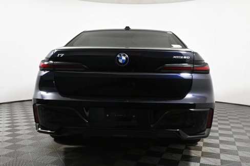 New 2026 BMW i7 xDrive60 image 6