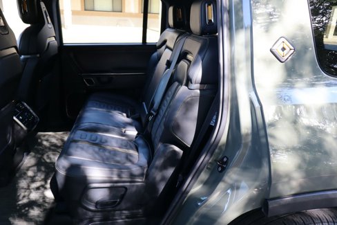 Used 2022 Rivian R1S Launch Edition image 22
