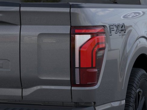 New 2025 Ford F150 Platinum w/ FX4 Off-Road Package image 21