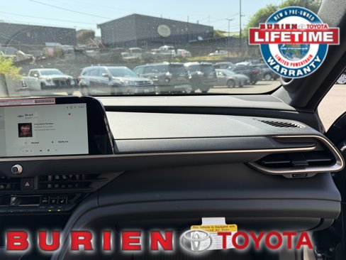 New 2026 Toyota Crown Limited w/ Advanced Technology Package image 22