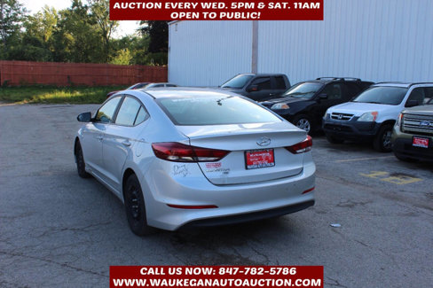 Used 2018 Hyundai Elantra SE image 6