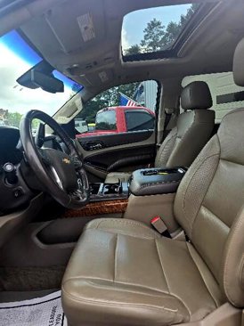 Used 2019 Chevrolet Suburban Premier image 10