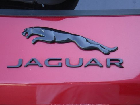 Used 2025 Jaguar F-PACE R-Dynamic S image 13