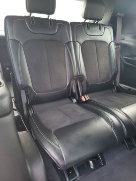 Used 2023 Jeep Grand Cherokee L Laredo image 16