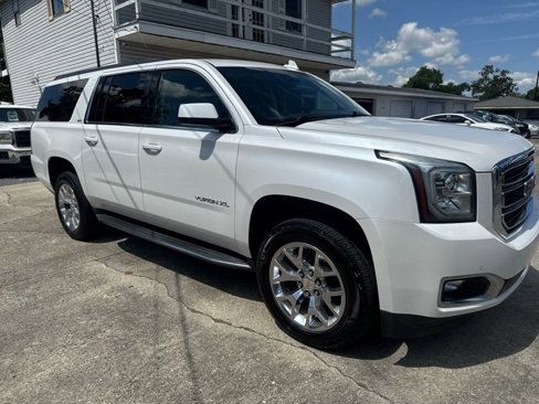 Used 2016 GMC Yukon XL SLT image 7