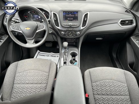 Used 2023 Chevrolet Equinox LT image 2