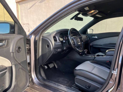 Used 2020 Dodge Charger SXT image 7