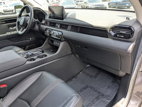 Used 2025 Honda Pilot EX-L image 27