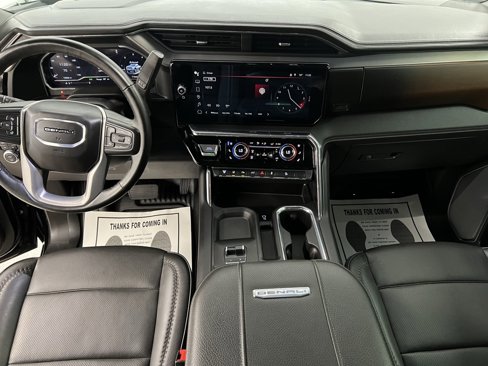 Used 2024 GMC Sierra 3500 Denali w/ Technology Package image 29