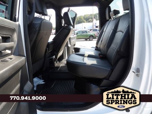 Used 2024 RAM 2500 Tradesman w/ Chrome Appearance Group image 30