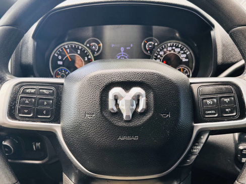 Used 2021 RAM 2500 Big Horn image 14