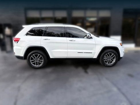 Used 2019 Jeep Grand Cherokee Limited image 6