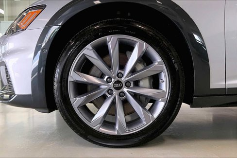 New 2025 Audi A6 3.0T allroad Prestige image 8