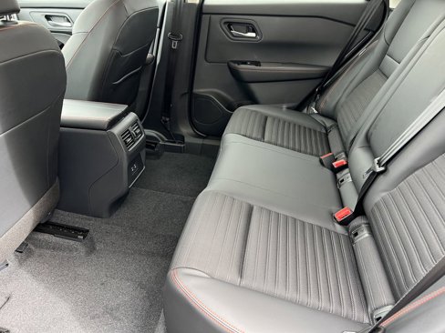 New 2026 Nissan Rogue SV image 14