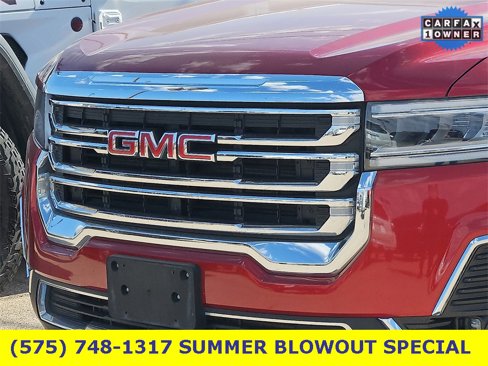 Used 2023 GMC Acadia SLT image 2