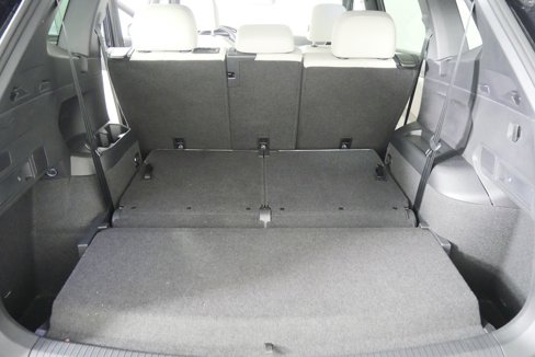 Used 2021 Volkswagen Tiguan SE image 16