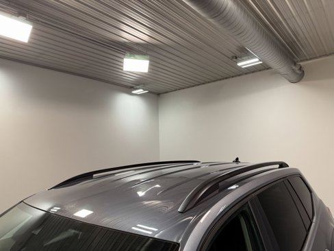 Used 2025 Volkswagen Atlas SE image 42