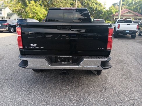 New 2025 Chevrolet Silverado 2500 LTZ w/ LTZ Convenience Package image 19