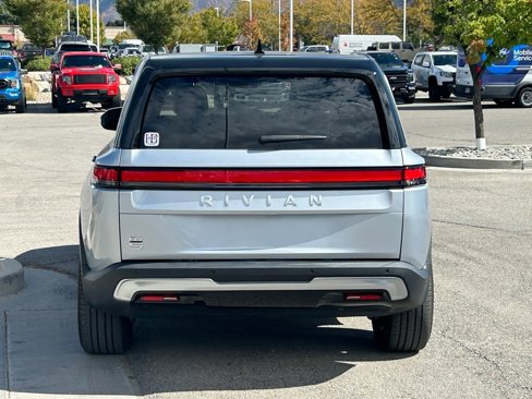 Used 2024 Rivian R1S Adventure image 4