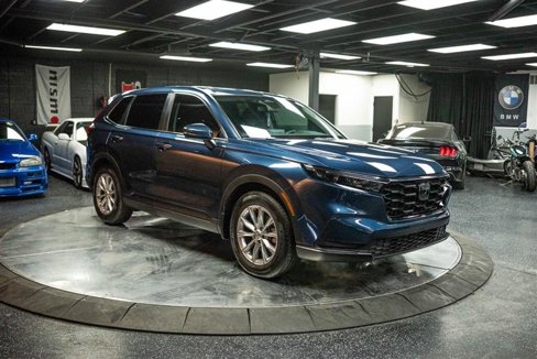 Used 2025 Honda CR-V EX image 5