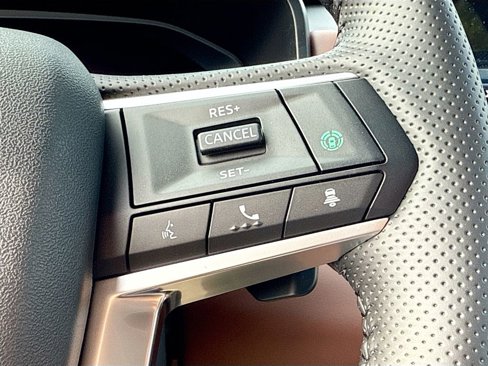 New 2025 Mitsubishi Outlander SEL image 14
