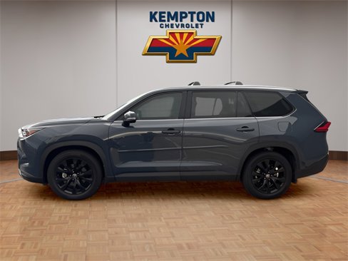 Used 2024 Toyota Grand Highlander Limited image 3