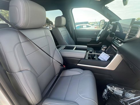 New 2026 Toyota Tundra Limited image 14