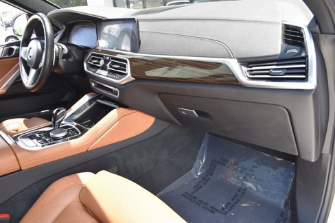 Used 2023 BMW X6 xDrive40i w/ M Sport Package image 19