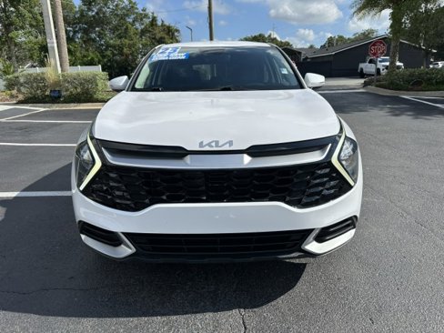 Used 2023 Kia Sportage EX image 10