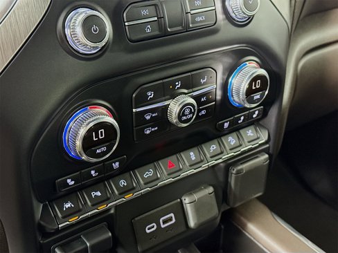 Used 2019 GMC Sierra 1500 Denali w/ Denali Ultimate Package image 13