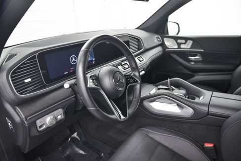 Used 2024 Mercedes-Benz GLE 450 4MATIC image 16