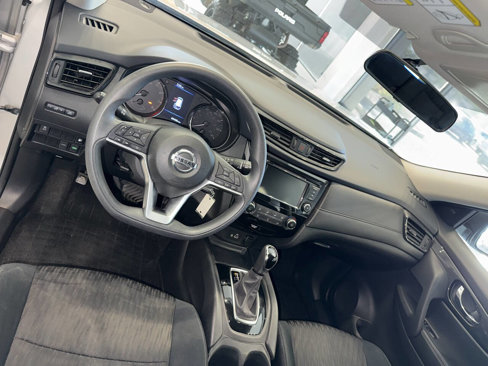 Used 2018 Nissan Rogue S image 30