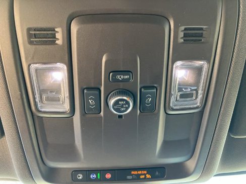New 2025 Chevrolet Tahoe Z71 w/ Comfort Package image 32