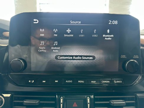 Used 2023 Nissan Pathfinder Platinum w/ Black Appearance Package image 64