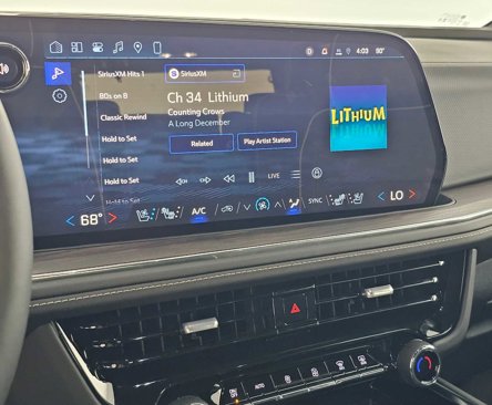 Used 2026 Chevrolet Tahoe Premier image 32