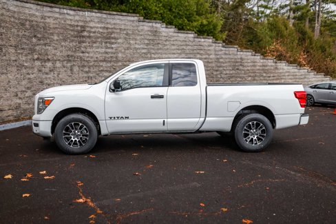 New 2024 Nissan Titan SV image 5