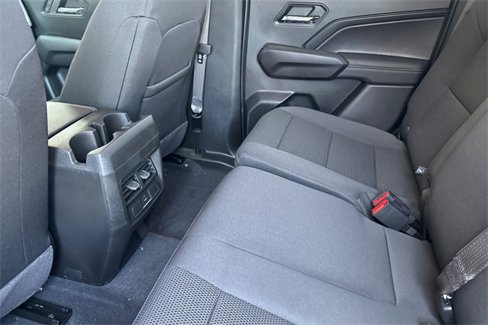 New 2025 GMC Canyon Elevation image 13