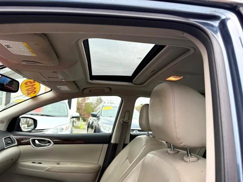 Used 2015 Nissan Sentra SL w/ SL Premium Package image 14