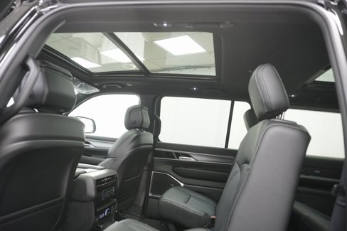 New 2025 Jeep Wagoneer Series II image 19