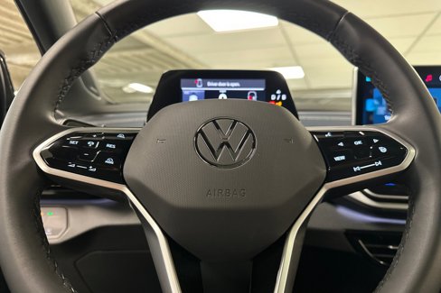 New 2025 Volkswagen ID.4 Pro S Plus image 21