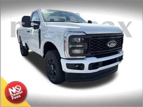 New 2025 Ford F350 4x4 Regular Cab Super Duty image 1