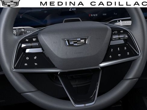 New 2025 Cadillac Optiq Luxury 1 image 20