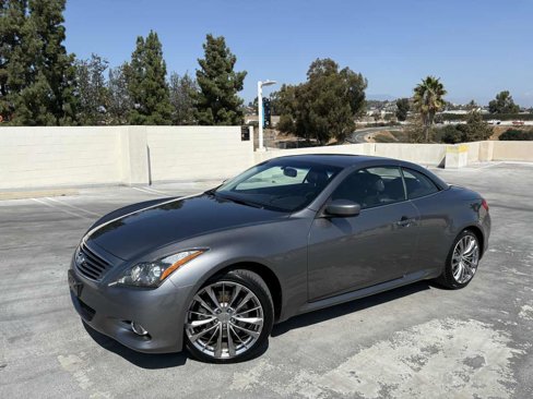 Used 2011 INFINITI G37 Sport w/ Premium Pkg image 2