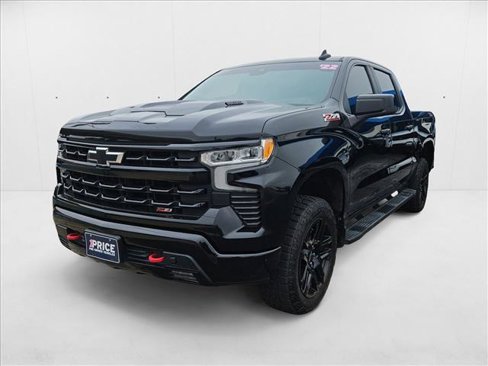 Used 2022 Chevrolet Silverado 1500 LT Trail Boss w/ LPO, Dark Essentials Package image 12
