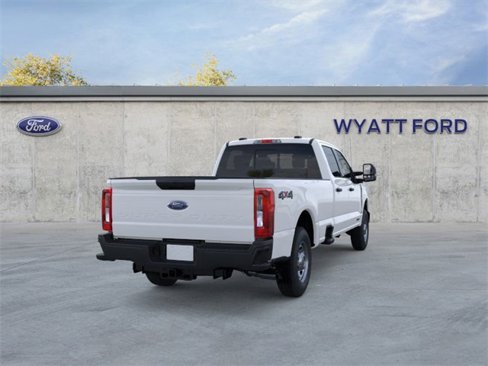 New 2026 Ford F250 XL image 8