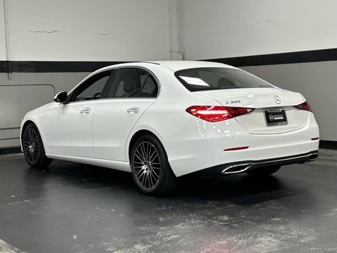 Used 2023 Mercedes-Benz C 300 Sedan image 9