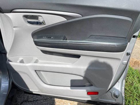 Used 2020 Honda Pilot EX image 26